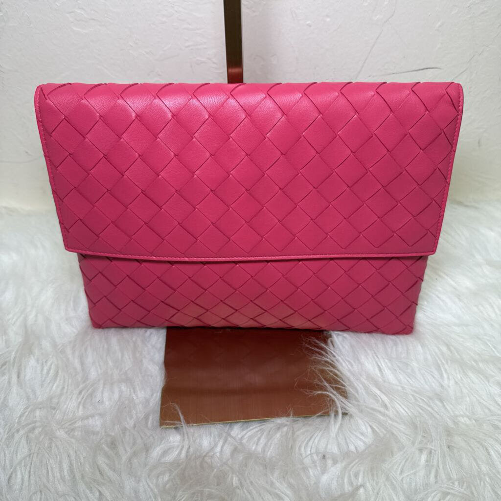 Cranberry Nappa Leather Intrecciato Flap Pouch