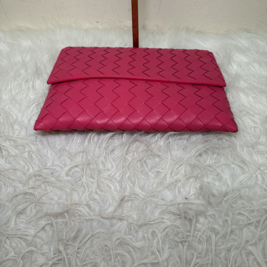 Cranberry Nappa Leather Intrecciato Flap Pouch