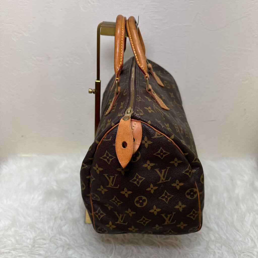 Monogram Speedy 35