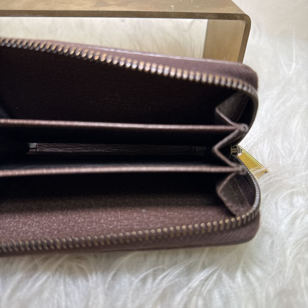 Ophidia GG Supreme Zip Around Wallet