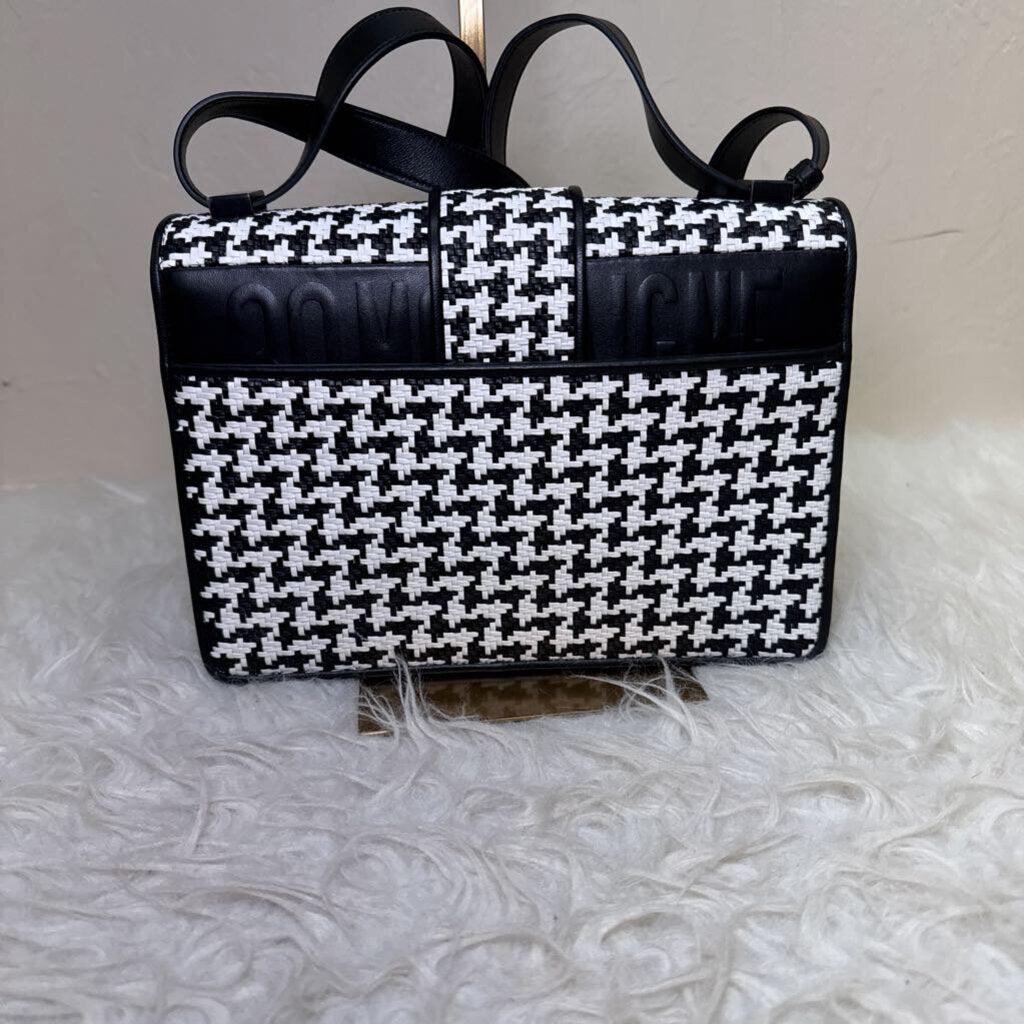 Braided Lambskin Houndstooth 30 Montaigne Flap Bag