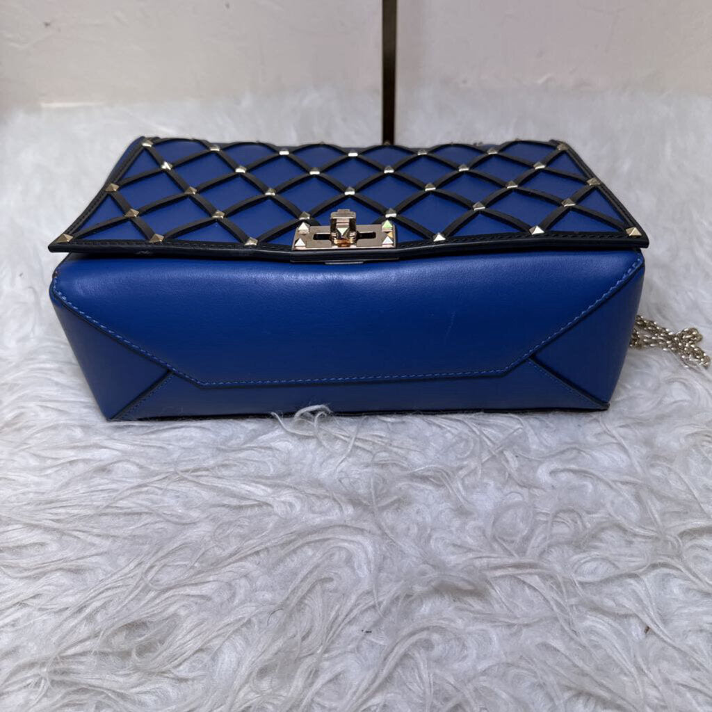 Rockstud Spike Beehive Quilted Leather